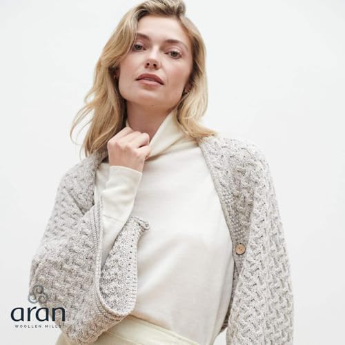 Supersoft Merino Wool Buttoned Irish Cape/Poncho (Toasted Oatmeal)4