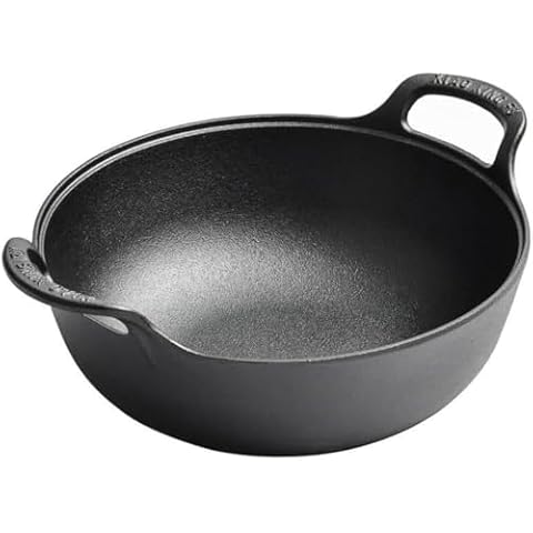 VONOTO Cast Iron Wok with Handles, Cast Iron Grilling Wok, Cast Iron Wok (8" inch) Cover