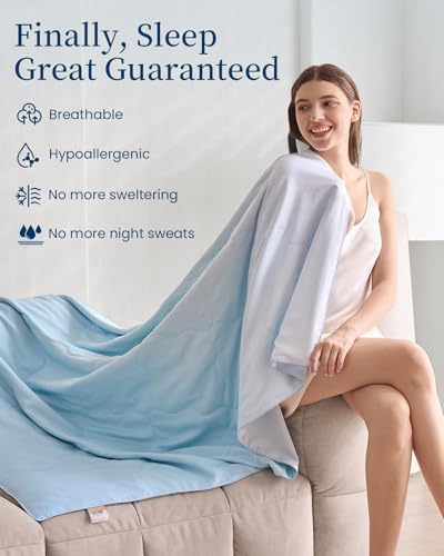 Image of THXSILK Ombre Silk Comforter, 100% Natural Mulberry Silk Filling, Gradient Bed Blanket, All-Season Machine Washable, Luxury Decorative Comforter for Bedroom /Home(Ocean Blue, 90 inchx90 inch)