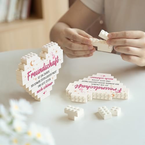 Beste Freundin Geschenke - Herzförmige Ornamente mit Spruch - Geburtstagsgeschenk für Freundin, Frauen & BFF - Freundschaft Geschenke & Dankeschön Deko zum Einzug oder Ostern