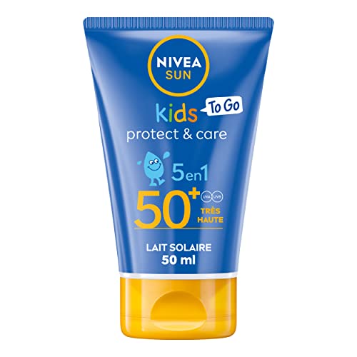 NIVEA SUN Lait solaire Protect & Play Enfants FPS 50+ Format voyage (1 x 50 ml), Crème solaire résistante à l’eau, Protection solaire formulée pour la peau des en