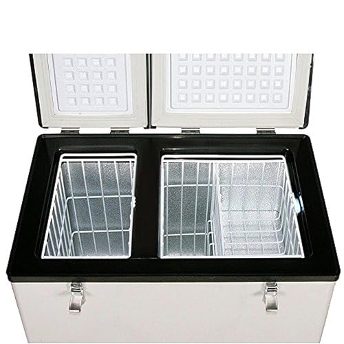 True commercial refrigerator reach-in