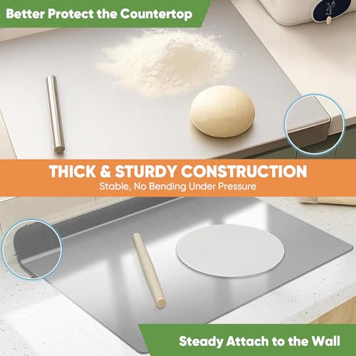 Tabla de Cortar de Acero Inoxidable SakerPlus, Gran Superficie Antideslizante para Cocina, con Patas de Silicona, Aptas para Lavavajillas, Ideal para Carne, Verduras, Pan y Amasar Masa (40 x 30 cm) miniatura 6
