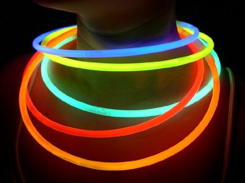 1200 Glow Sticks Bulk Wholesale Necklaces, 22â€ Glow Stick Necklaces, Assorted Bright Colors, Glow 8-12 Hr, Connector Pre-attached(handy), Glow-in-the-dark Party Supplies, GlowWithUs Brand