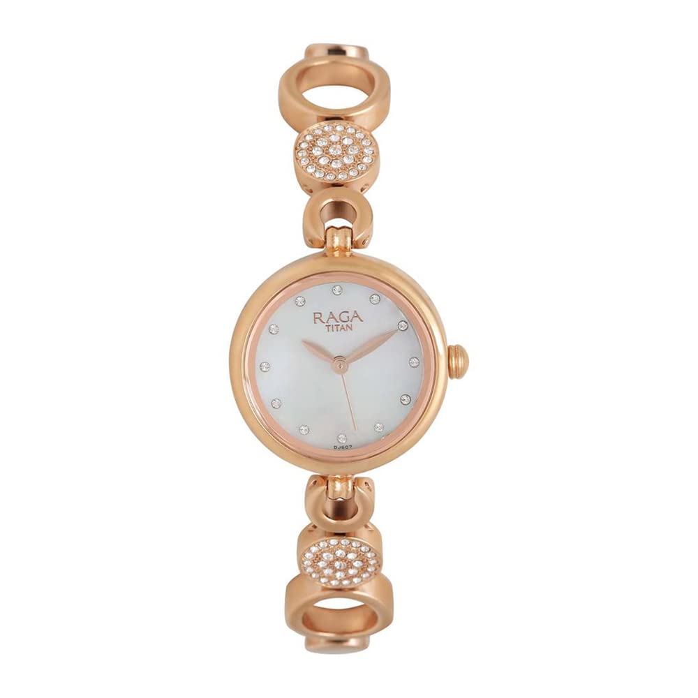 Titan Womens Analog Off-White Dial Rose Gold Band Metal Watch (B085SHP8WP) Amazon Price History, Amazon Price Tracker