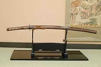 模造刀 打刀三点まとめ　黒鞘　金茶漆鞘　鞘付長さ約103/104cm 25H30 模造刀 打刀三点まとめ 黒鞘 金茶漆鞘 鞘付長