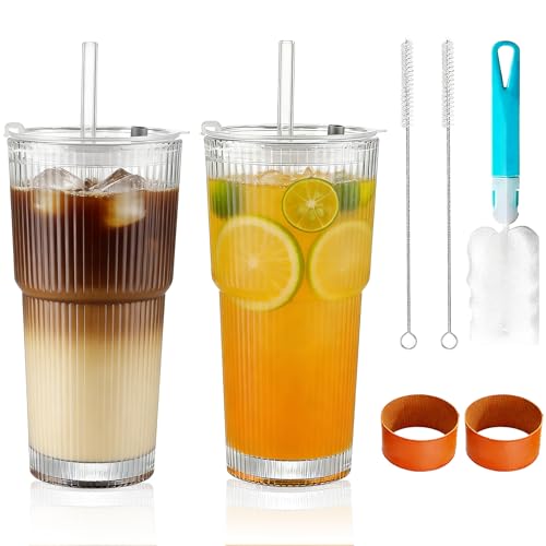 Forbabe 2 Stück 600ml Trinkgläser mit Deckel und Strohhalm, Groß Gerippte Glasbecher Wiederverwendbare Eiskaffee Gläser Durchsichtig Latte Macchiato Gläser zu Heiße/Kalte Getränke für Alltag Reisen