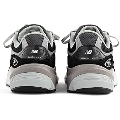 New Balance Men's Made in USA 990v6 Sneakers