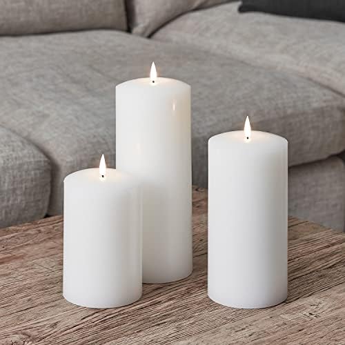 Lights4fun TruGlow® Medium Battery Operated LED Flameless Chapel Pillar Candle with Timer White Wax 20cm