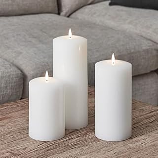 Lights4fun TruGlow® Medium Battery Operated LED Flameless Chapel Pillar Candle with Timer White Wax 20cm