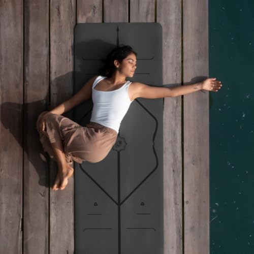 Image of Liforme Original Yoga Mat - Free Yoga Bag Included - Patented Alignment System, Warrior-like Grip, Non-slip, Eco-friendly, sweat-resistant, long, wide, 4.2mm thick mat for comfort