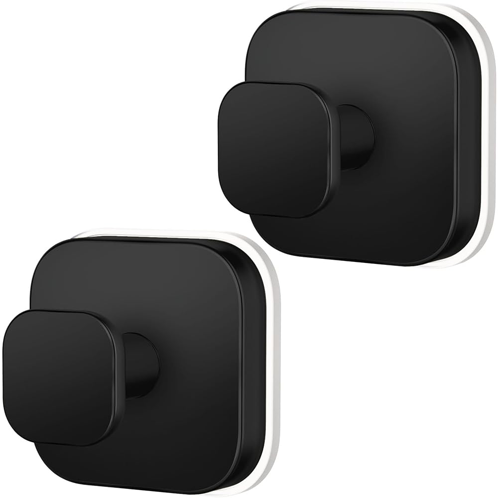 2 Pack Silver Suction Cup Hooks for Bathroom – Heavy Duty Shower Hooks for Towels and Robes, Square Vacuum Suction Hooks for Glass Windows and Smooth Walls, Twist and Lock Design, Festive Wreath Hange