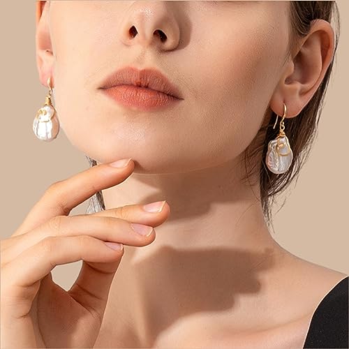 Collier en perles d'eau douce naturelles et boucles plaqué or 14K