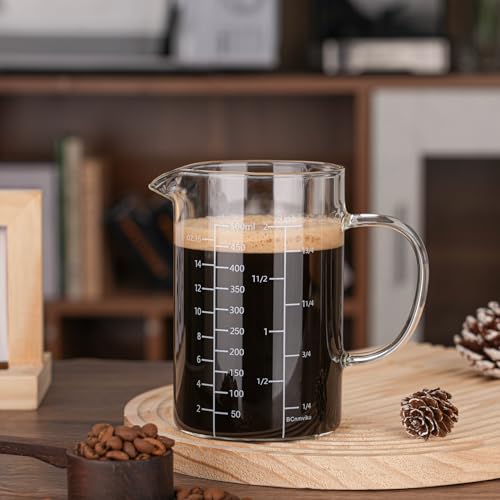 Vaso medidor de vidrio 500 ml con asa y pico miniatura 3