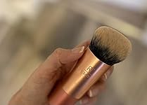 Review Image by Juliana Jaramillo