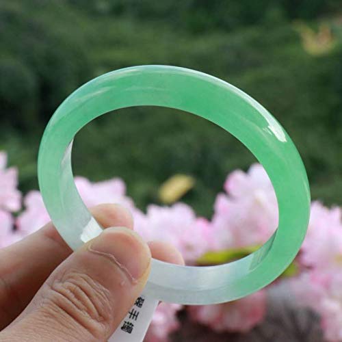 Bracelet jonc en jade vert naturel, un bijou de lithothérapie authentique d'une rare élégance