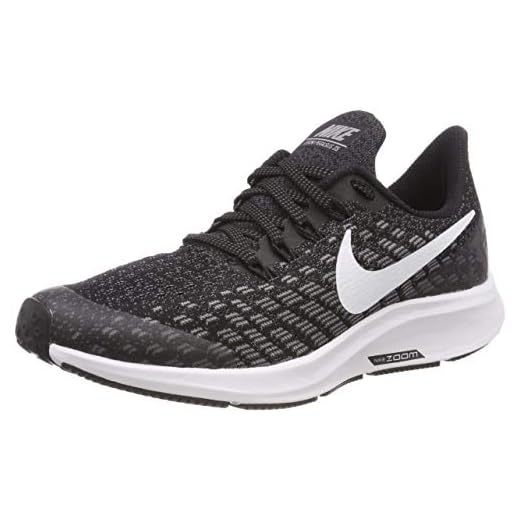 Nike pojkens Air Zoom Pegasus 35 (Gs) tävling löparskor