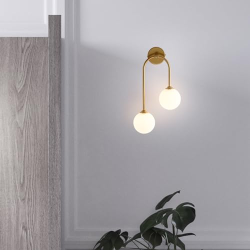Lámpara de pared de hierro nórdica con acabado oro y pantalla esférica de vidrio fino