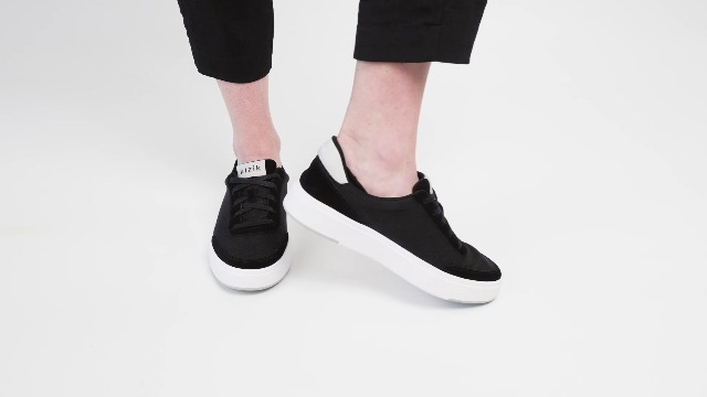 Kizik Prague Shoes Mens 7.5‎ Womens 9 Black Hands Free Slip On Sneakers Comfort Amazon.com | Kizik Slip On Sneakers: Prague - Court Style, 4  main image 2