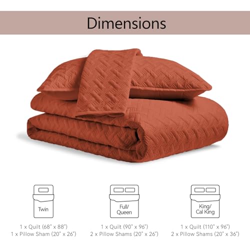 FLYMME Queen Quilt Bedding Set Burnt Orange Lightweight Bedspreads Full Size,Modern Style Geometric Weave Stripe Pattern,Soft Microfiber Bed Coverlet for All Season (1 Quilt, 2 Shams) by FLYMME - Used condition - Image 7