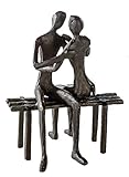 liebende figuren Maße der Deko Figur: 13 x 11 x 10 cm. Das Material ist Eisen brüniert. Farbe: brünierte dunkle Eisenfarbe