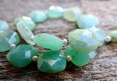 Chrysoprase australienne ombrée 9.3mm, perles facettées prêtes à enfiler en set appairé