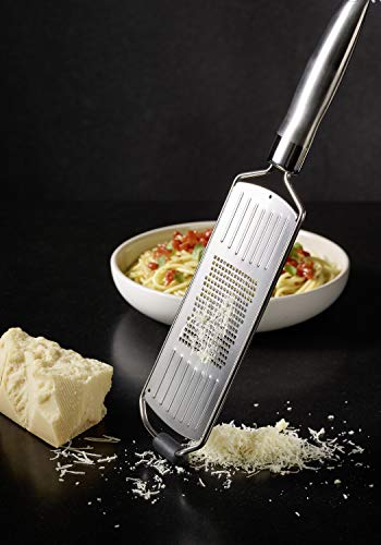 RÖSLE Feinreibe, Hochwertige Reibe für Parmesan, Gewürze, Zitrone, Schokolade oder Ingwer, mit Silikonstandfuß, Edelstahl 18/10… – Ansicht 5