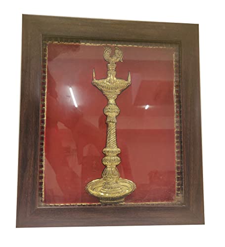 Peinture Kuthu Vilakku en feuille d'or pour sublimer le salon ou l'espace Pooja