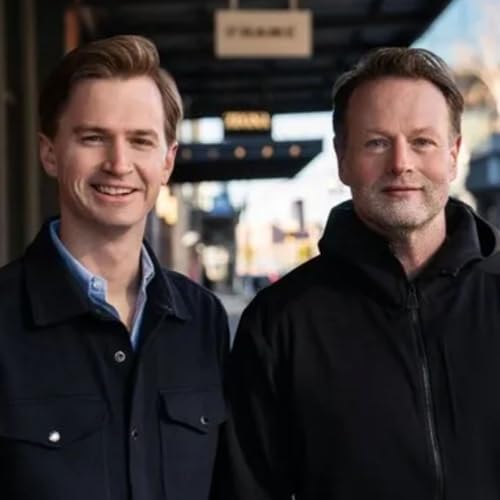 Page de couverture de How Entrepreneurs Can Compete in the Age of AI: Henrik Werdelin & Nicholas Thorne on Their New Book Me, My Customer and AI