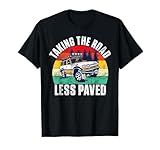 Parfait pour tout amateur de tout-terrain et propriétaire de 4x4. Prenez vos accessoires tout-terrain, votre équipement tout-terrain et vos lumières tout-terrain pour montrer votre passion pour la boue. Un excellent cadeau pour les amateurs de tout-terrain pour un anniversaire, Noël ou juste comme ça.