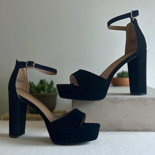 BAMBOO Women's Chunky Heel Platform Sandal with Ankle Strap2