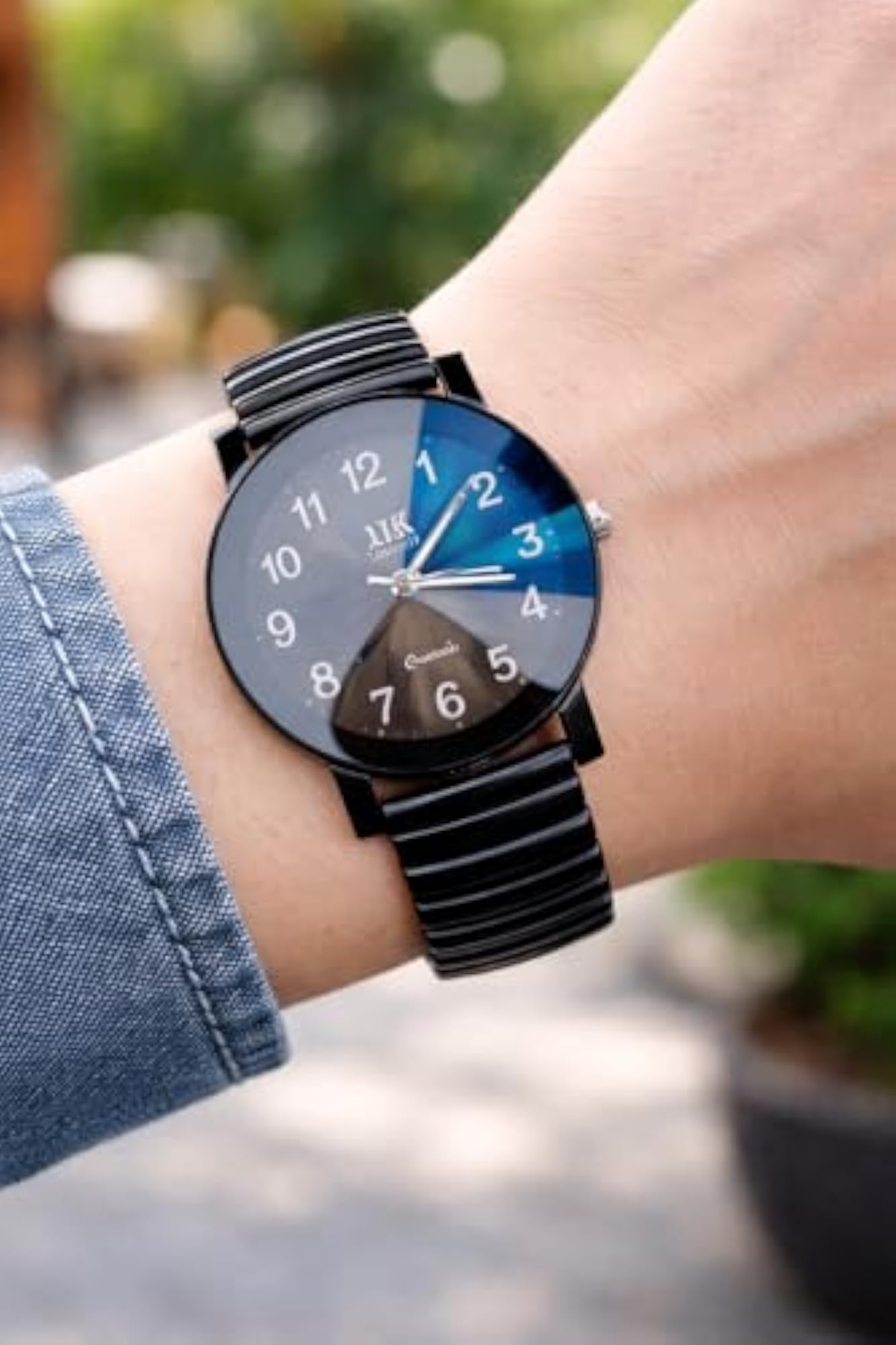 Women's Multi-Color Dial Bracelet Elastic Strap Analog Watch