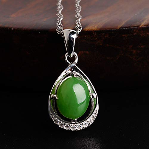 Collana in Argento 925 con Ciondolo in Giada Bianca Naturale da Donna