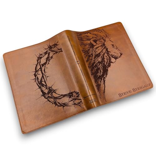 Personalized CSB He Reads Truth Bible | Lion and Crown