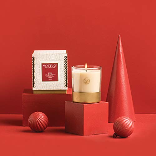 Votivo 10 oz Holiday Candle - Red Currant
