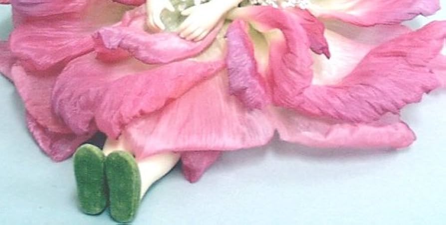 若月まりこ　ビスクドール　エルフィンフローリー　お花の妖精 Amazon.co.jp: 若月まり子ビスクドール お花の妖精 エルフィン