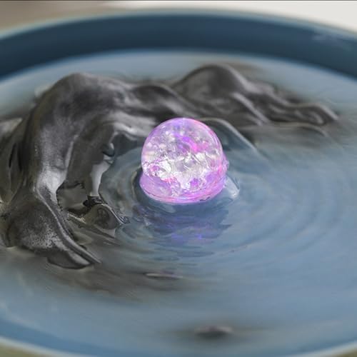 Fontaine d'eau de table d'intérieur pour calmer l'anxiété et méditer