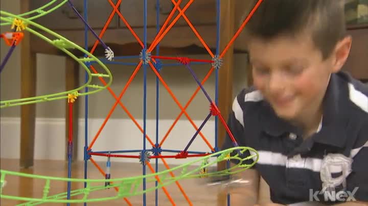 K'NEX 51438 Typhoon Frenzy Roller Coaster, 2-in-1 Model Colourful