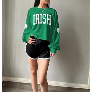 Womens funny clover graphic crop sweatshirts st patricks day lucky shamrock lantern long sleeve pullover tops  urban country home decor