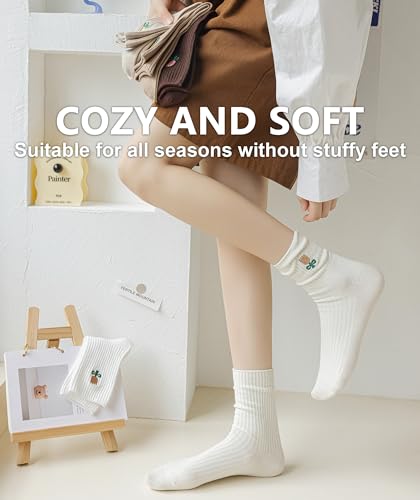 Image of IIG Women's Fashion Cute Cotton Socks Novelty Funny Above Ankle Crew Socks Holiday Gifts for Women 4 /5 Pairs
