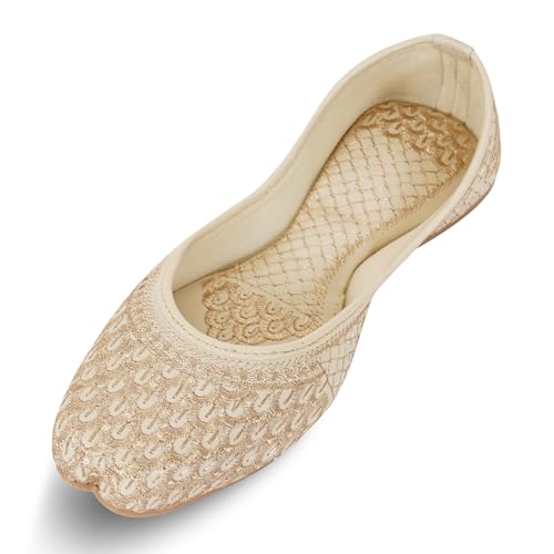 Image of Women's Embroidered Rajasthani Mojari Jutti | Ethnic Punjabi Juttis for Women & Girls | Flat Slip-On Footwear for Wedding, Festive & Casual Wear