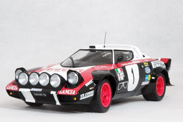 1/18 ランチア ストラトス HF / 優勝車 ピレリー #1ヴァルターロール Amazon.co.jp: 1/18 ランチア ストラトス HF/優勝車 ピレリー #1