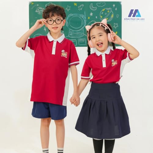 mau ao dong phuc mam non polo phoi 2 ben do