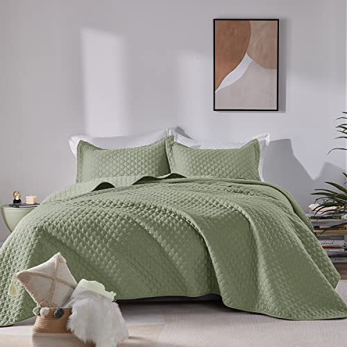 Cozylux Summer Quilt Sets King Size Sage Green 3 Pieces - Lightweight Soft Bedspread - Lantern Ogee Pattern Coverlet Bedding Set For All Season - 1 Quilt And 2 Pillow Shams - Sage Green, 106"X96" #TOP1