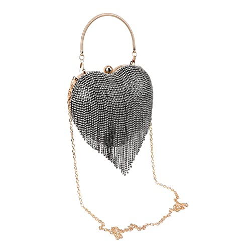 Sac à main pour dîner qui rehausse immédiatement une tenue de soirée simple
