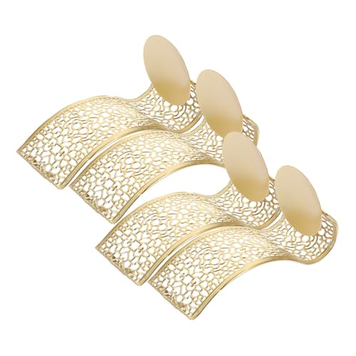Candelabros de pared para crear un ambiente acogedor con su elegante diseño calado 2