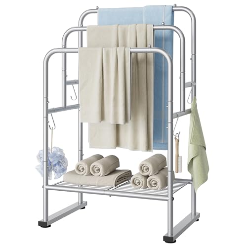 La mejor selección de Toallas de pie los 10 mejores. 43 ELYKEN - Toalleros de pie de 40 pulgadas de alto, estante de secado de toallas de 3 niveles para exteriores, soporte de toalla de piscina y portamantas con estante y 4 ganchos...