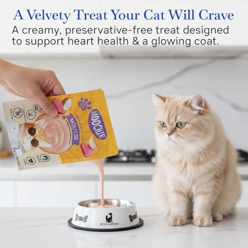 Image of Moochie Mousse with Tuna cat Gravy 85g