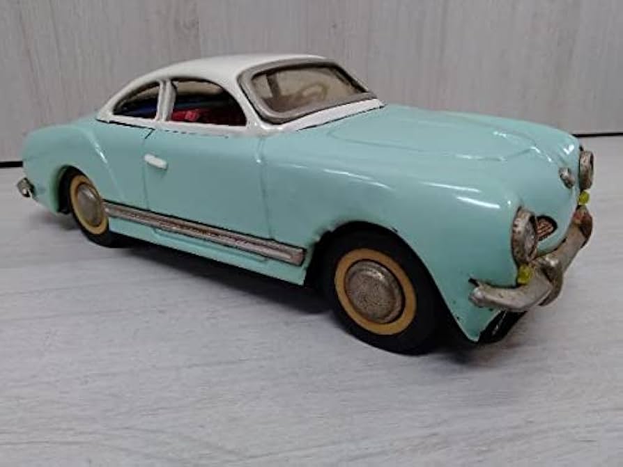 ミントグリーン ブリキ製モデルカー