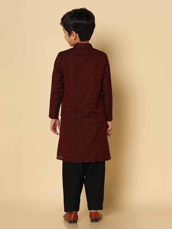 Kisah Kid's Jacquard Full Sleeves Regular Fit Knee Length Woven Maroon Kurta (3-4Y)